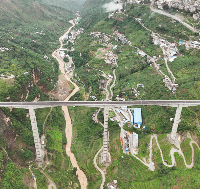 2017年-金陽(yáng)河三峽連心橋